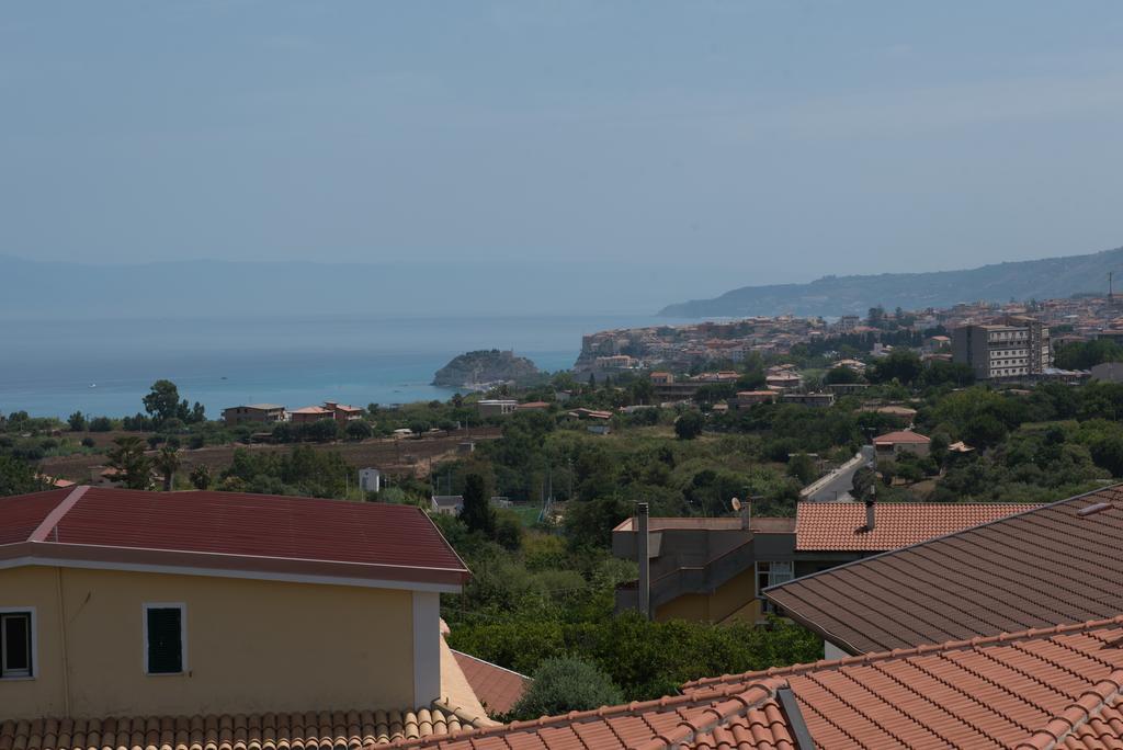 Hotel Umberto Ricadi Kültér fotó